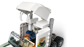 Набор LEGO Dinosaur Missions: Allosaurus Transport Truck
