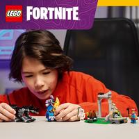 Набор LEGO Peely & Sparkplug's Camp