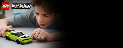 Набор LEGO Dodge Challenger SRT Hellcat Sports Car