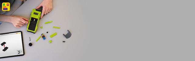 Набор LEGO Dodge Challenger SRT Hellcat Sports Car