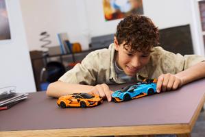 Набор LEGO Lamborghini Revuelto & Huracan STO