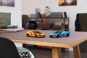 Набор LEGO Lamborghini Revuelto & Huracan STO