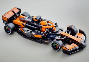 Набор LEGO McLaren F1 Team MCL38 Race Car