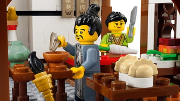Набор LEGO Старинная гостиница созерцания луны