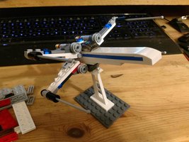 Набор LEGO Small X-Wing v.2