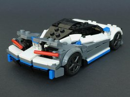 Набор LEGO Pininfarina Battista Anniversario
