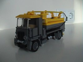 Набор LEGO Bedford QL RAF Refueling Truck