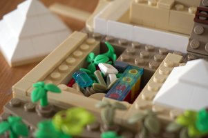 Набор LEGO 21058 - Building of the Great Pyramid