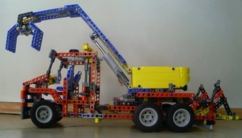 Набор LEGO 42024 - Grapple truck