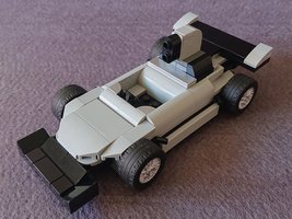 Набор LEGO 76911 Ferrari 312T