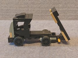 Набор LEGO 30342 Flatbed Truck