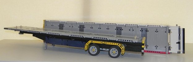 Набор LEGO 40 foot trailer for 42078 Mack Anthem