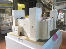 Набор LEGO Ancient Colchester Castle