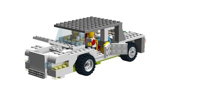 Набор LEGO Electric 4-door saloon car (WeDo 2.0)