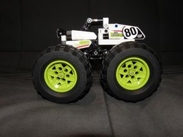 Набор LEGO Mini Monster Racers