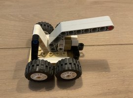 Набор LEGO Tank and swing (42133)