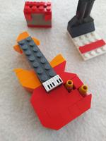 Набор LEGO MOC-115690 11019 Guitar, Stand and Amp