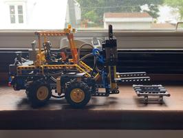 Набор LEGO 42053 Forklift