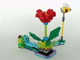 Набор LEGO MOC-129952 11019: Bee and Flower