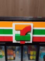 Набор LEGO 7-Eleven Logo
