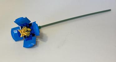 Набор LEGO Blue Poppy