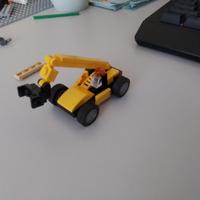 Набор LEGO mini telehandler