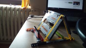 Набор LEGO stojanek na mibil