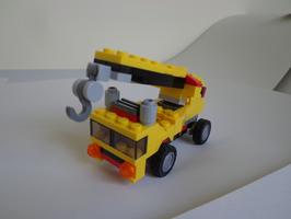Набор LEGO Small Yellow Crane