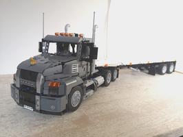 Набор LEGO MACK Anthem daycab