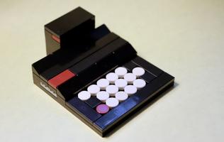 Набор LEGO Mini ZX81 with 16K RAM Pack