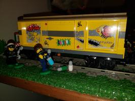 Набор LEGO MOC-70493 Graffitied Boxcar
