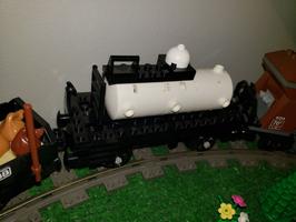 Набор LEGO 2 Axle Tanker