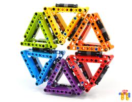 Набор LEGO Triangle Fiesta