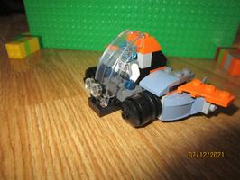 Набор LEGO Small Pod
