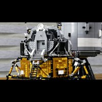 Набор Mould King Космический корабль «Аполлон-11»
