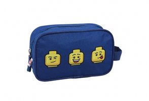 Набор LEGO Minifigure Toiletry Bag