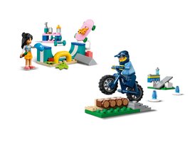 Набор LEGO 30638-2 Police Bicycle Training & Skate Ramp